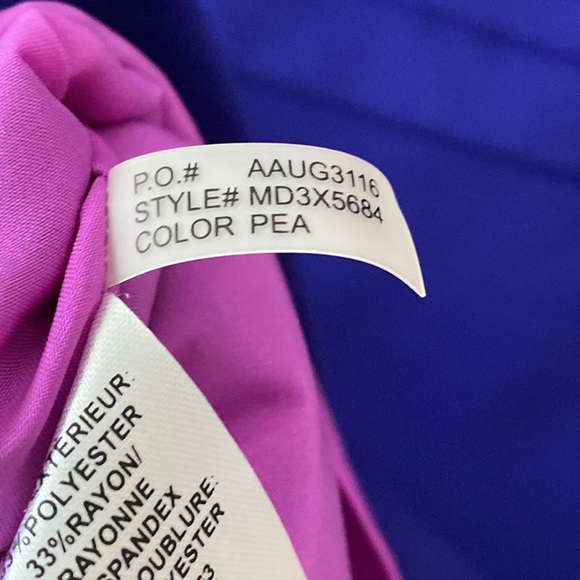 Bold Colour Block Dress in Plum - Picture 8 of 8